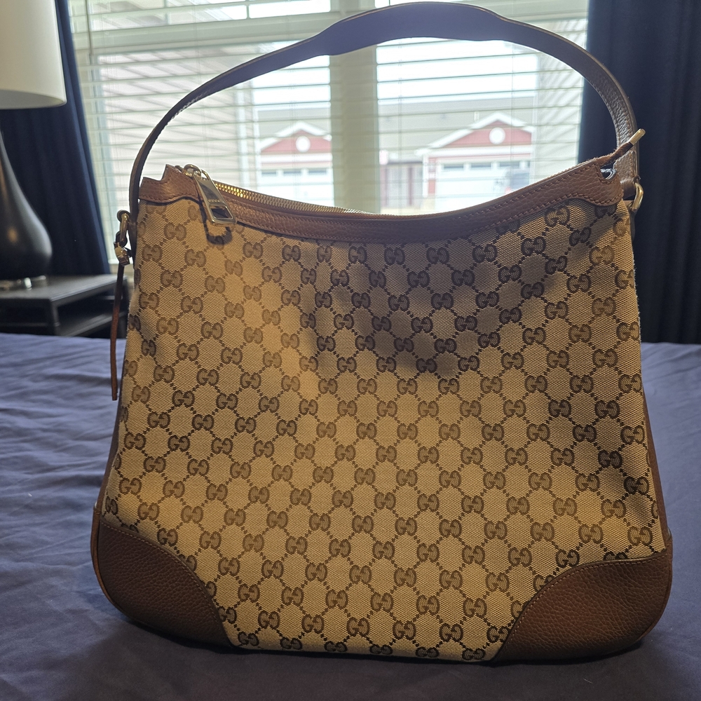 Gucci Beige and Brown Shoulder Bag - Picture 3 of 6